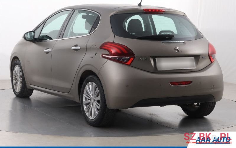 2016' Peugeot 208 photo #3