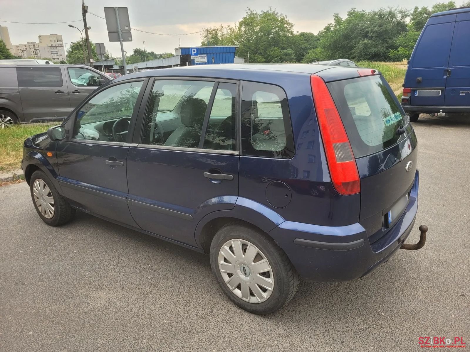 2004' Ford Fusion photo #4