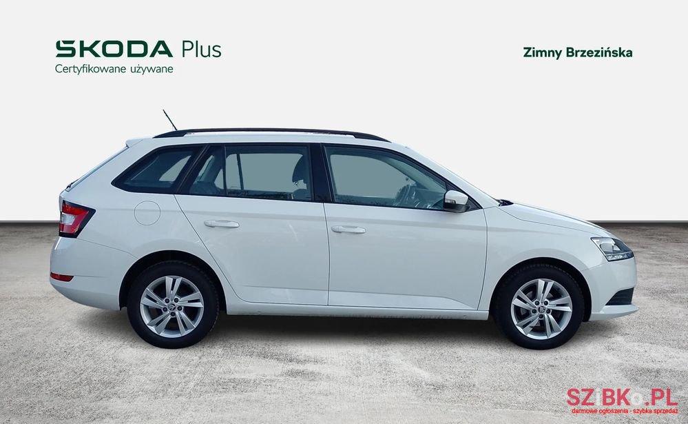 2021' Skoda Fabia 1.0 Tsi Ambition photo #6