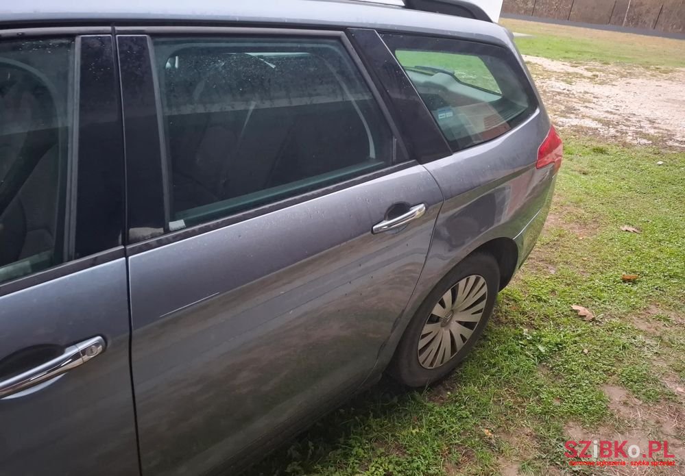 2009' Citroen C5 photo #3