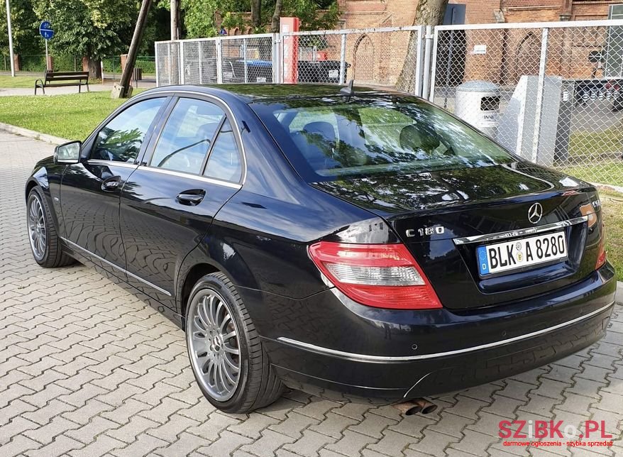 2010' Mercedes-Benz Klasa C photo #4