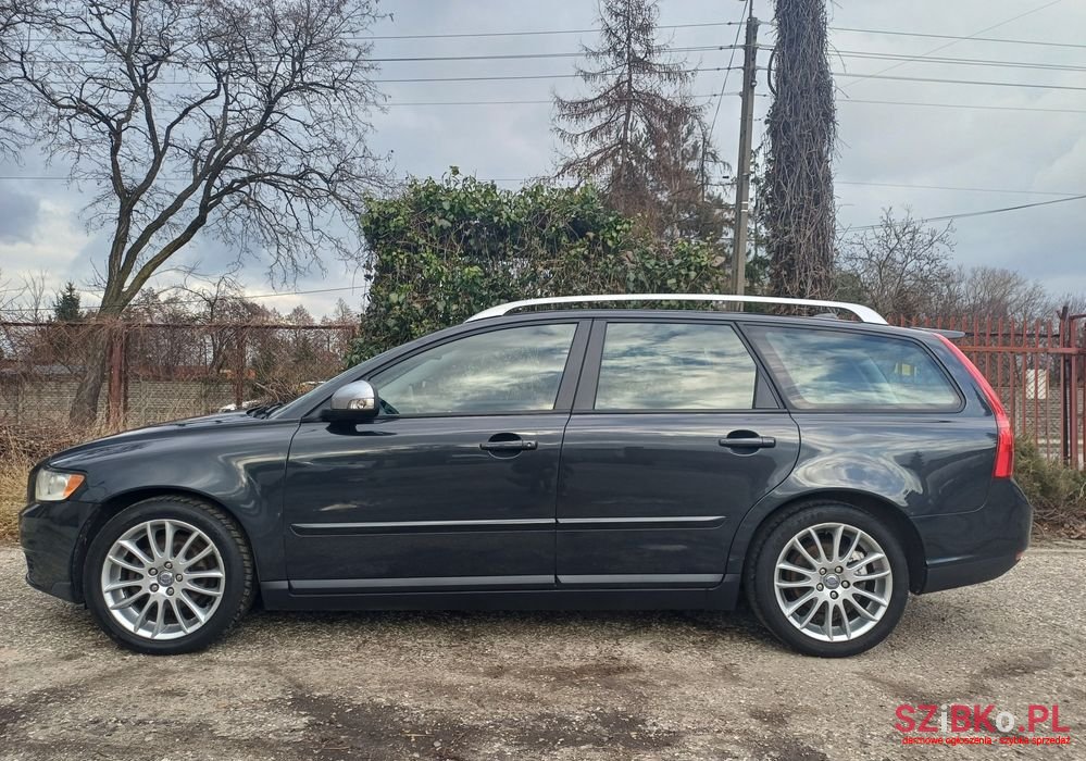 2010' Volvo V50 1.6D photo #3