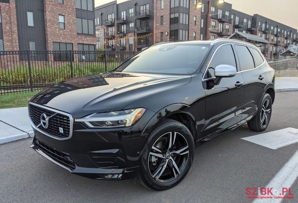 2019' Volvo Xc 60 photo #1