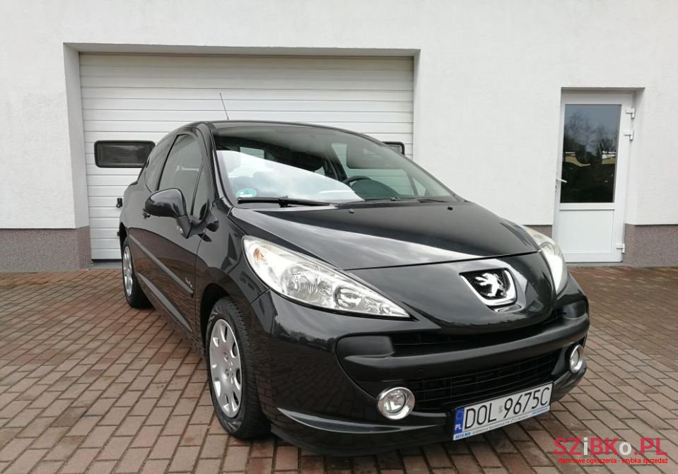 2009' Peugeot 207 photo #1