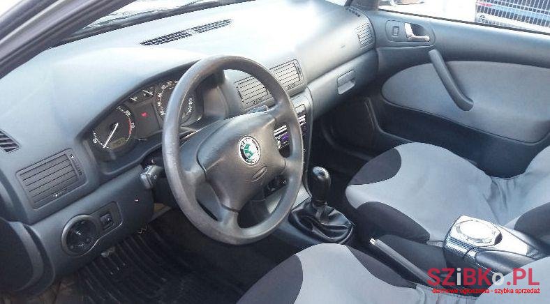 2008' Skoda Octavia photo #2