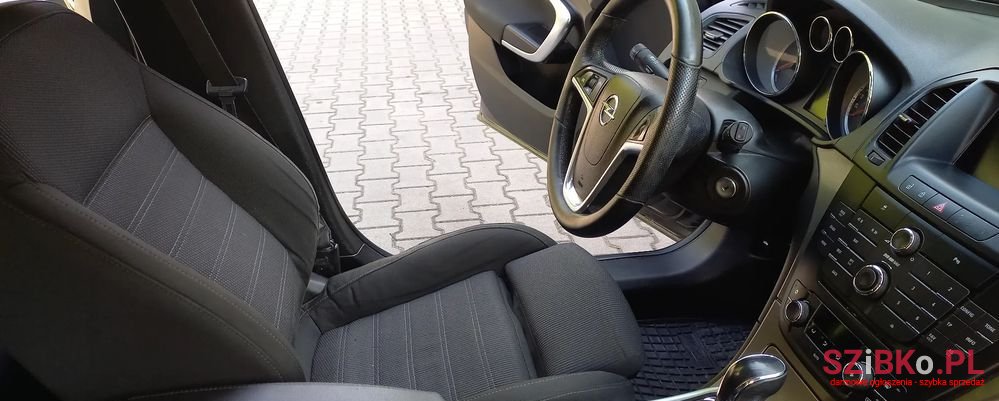2009' Opel Insignia photo #5