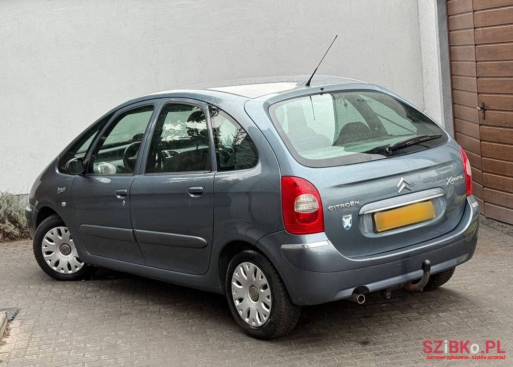 2010' Citroen Xsara Picasso 1.6 Exclusive photo #3