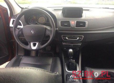 2010' Renault Megane photo #1