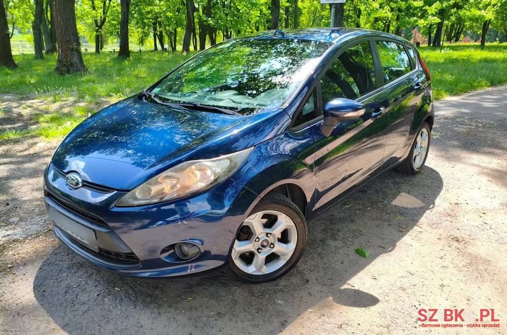2010' Ford Fiesta 1.25 Trend Eu5 photo #1