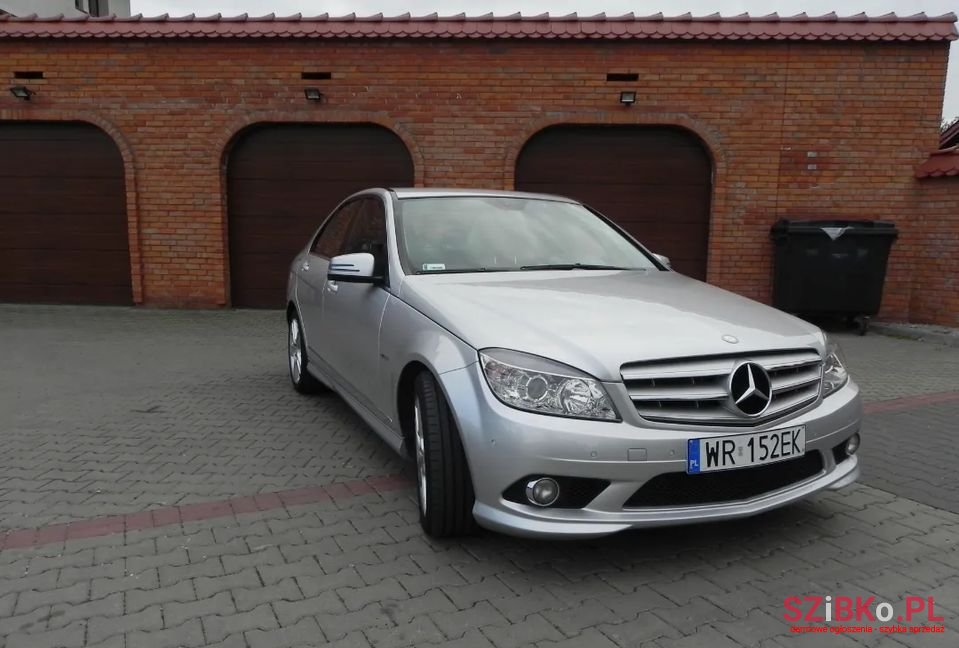 2008' Mercedes-Benz Klasa C photo #2