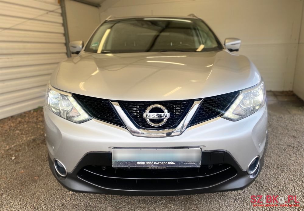 2015' Nissan Qashqai 1.6 Dci Tekna photo #2