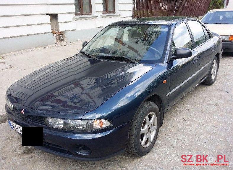 1993' Mitsubishi Galant photo #2