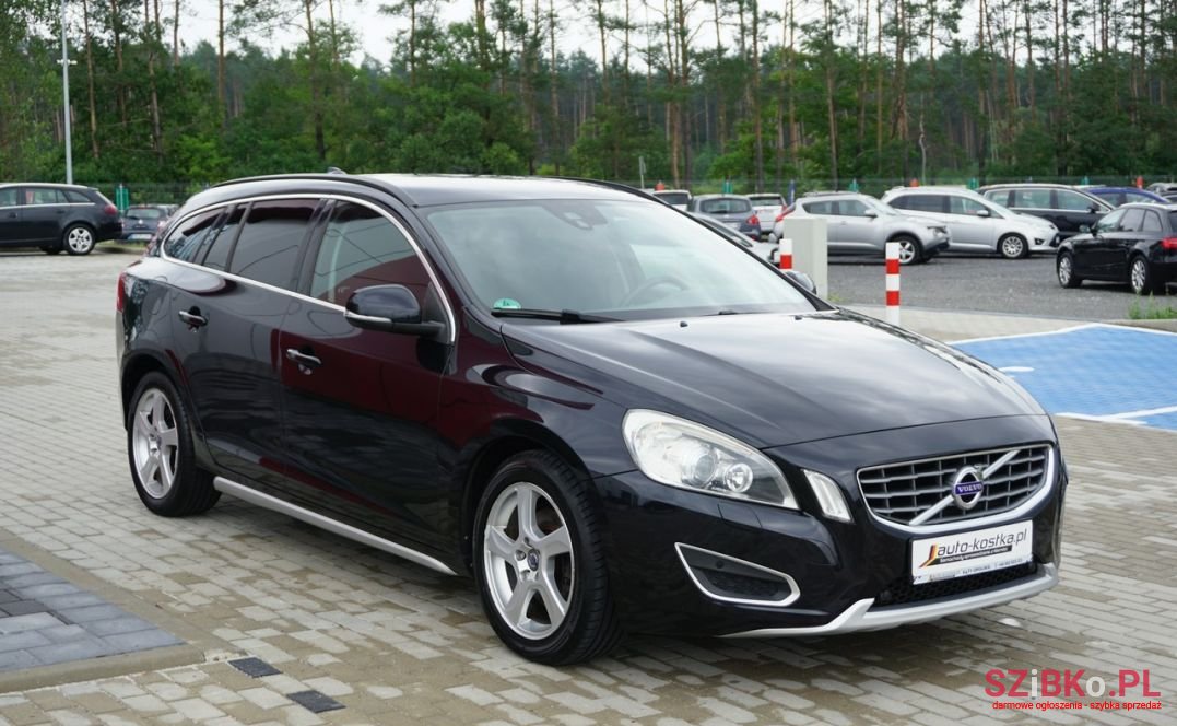 2011' Volvo V60 photo #3