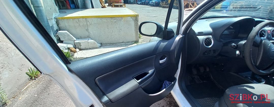 2009' Citroen C3 photo #4