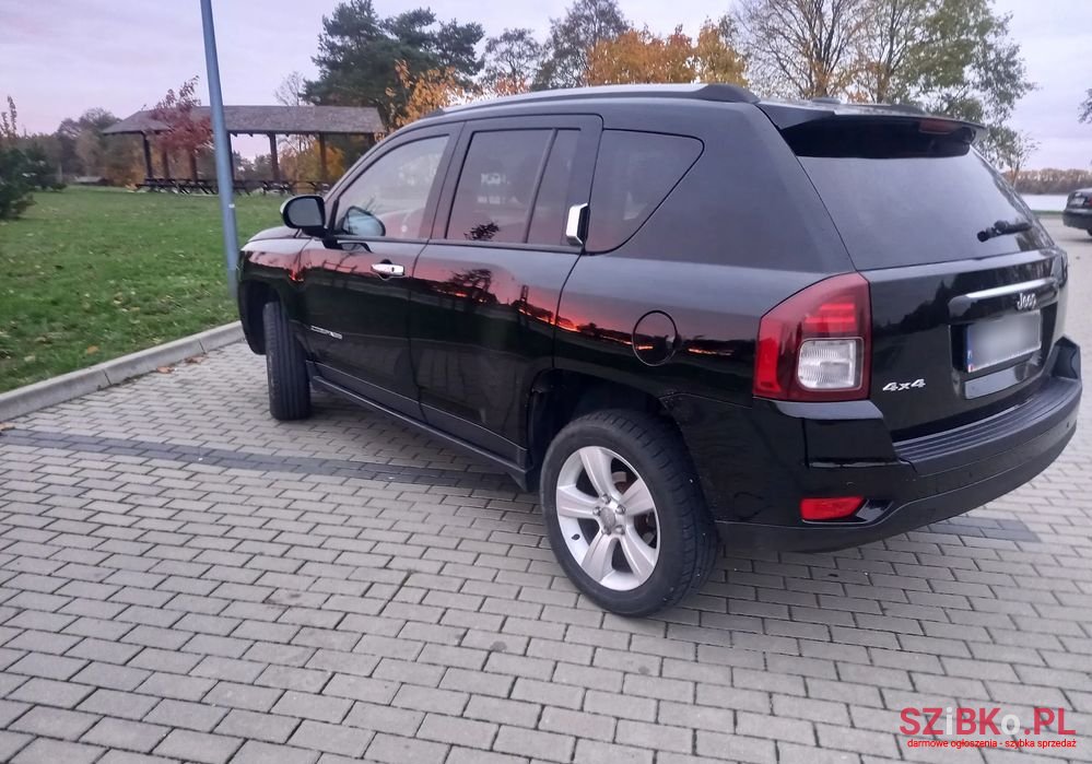 2016' Jeep Compass photo #3