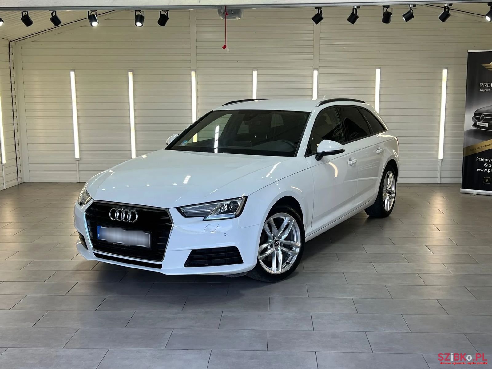 2018' Audi A4 photo #2