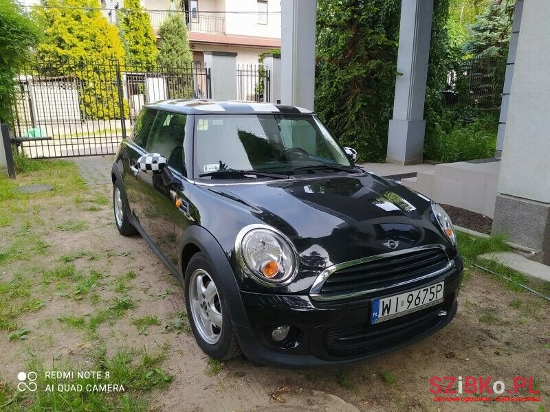 2011' MINI One photo #3