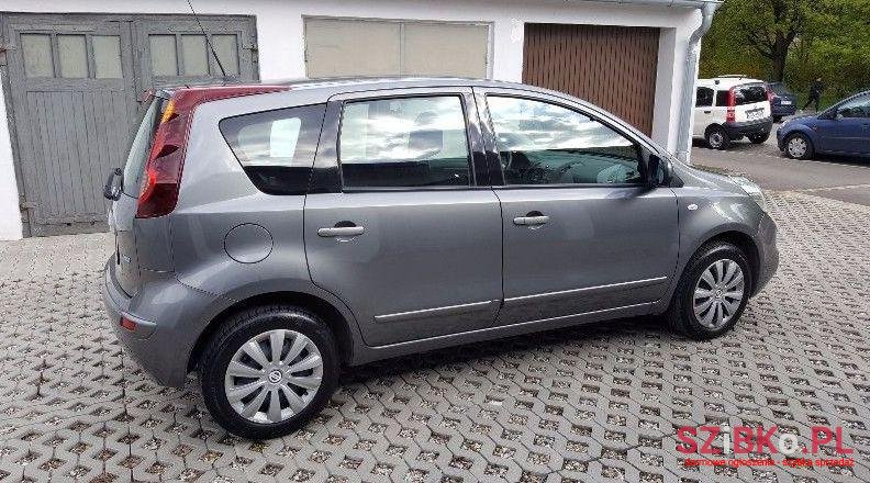 2011' Nissan Note photo #2