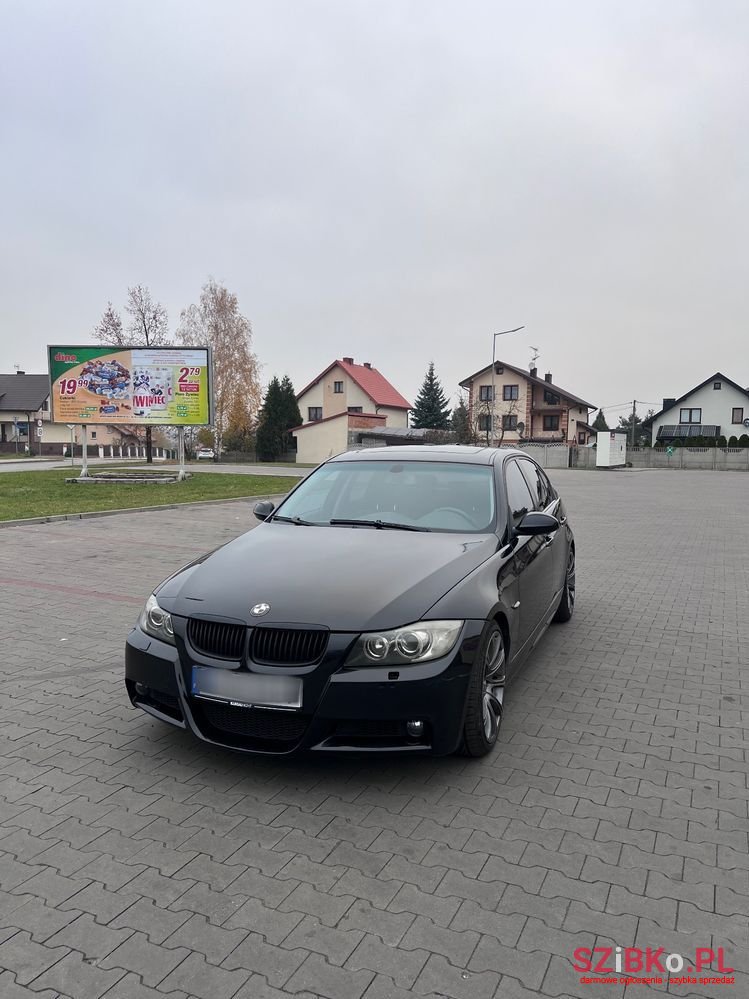 2005' BMW 3 Series 325I photo #2