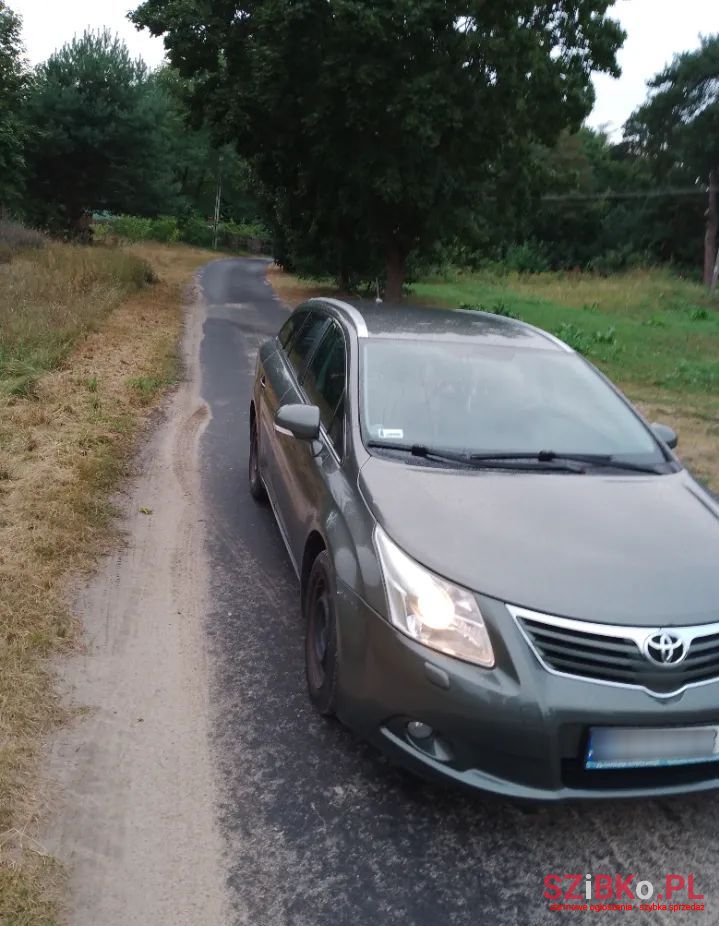 2009' Toyota Avensis photo #5