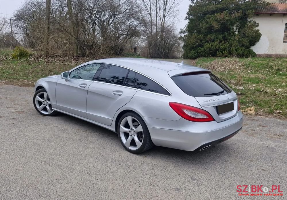 2012' Mercedes-Benz CLS photo #2