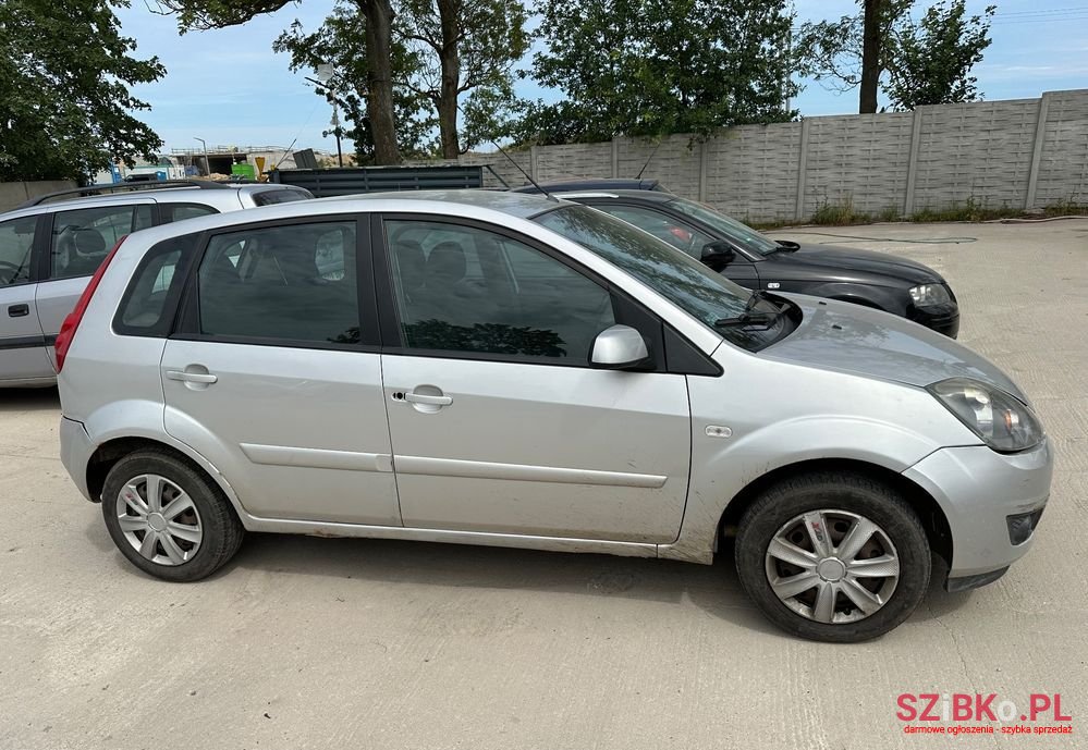 2007' Ford Fiesta 1.4 Ambiente photo #6