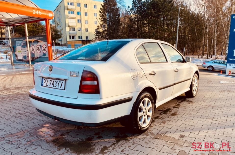 1999' Skoda Octavia photo #3