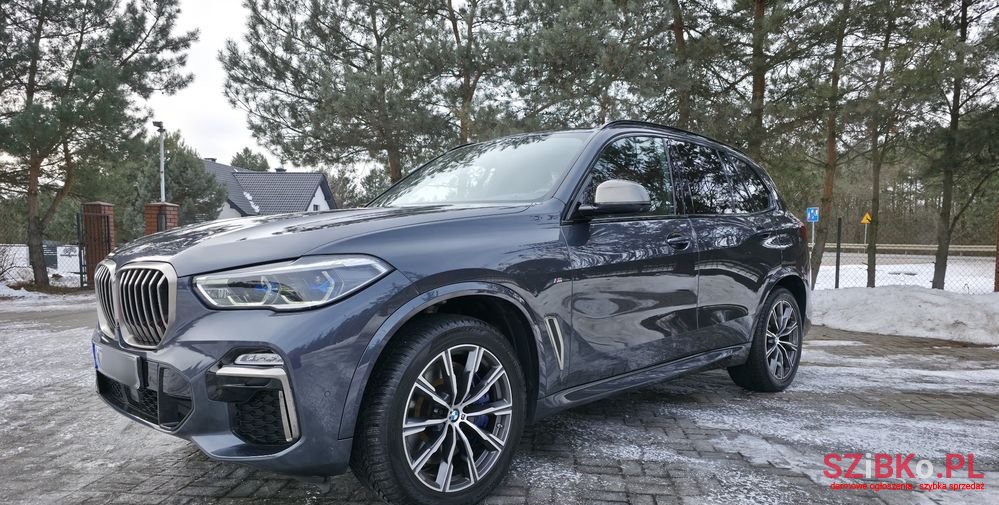 2020' BMW X5 M M50D photo #1