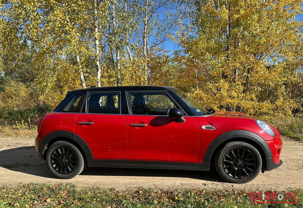 2014' MINI Cooper Standard photo #1