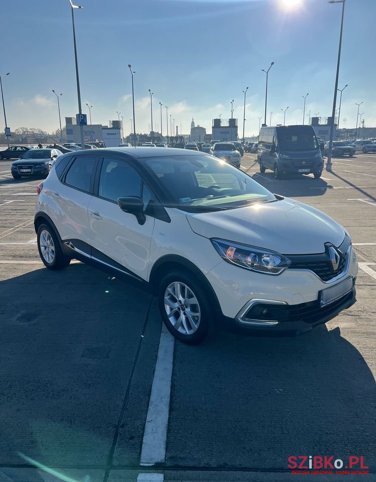 2018' Renault Captur photo #3