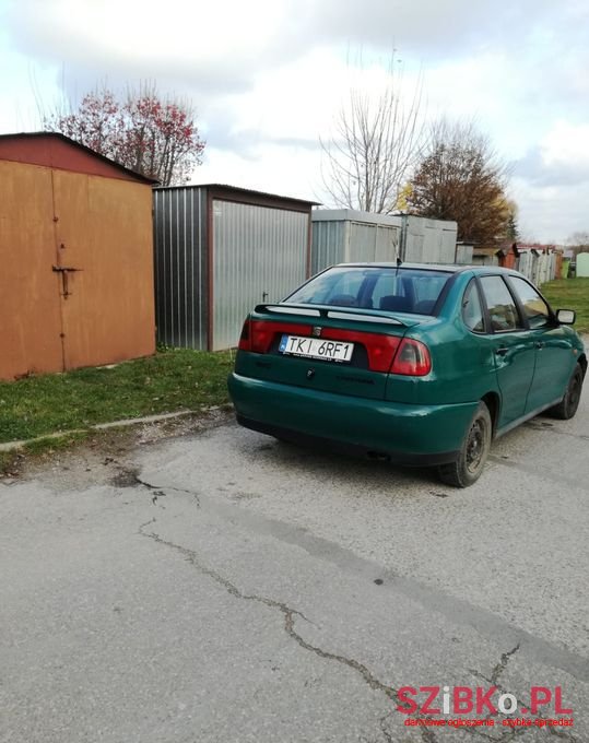 1998' SEAT Cordoba photo #3