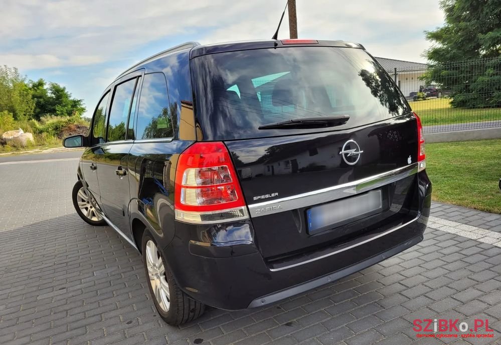 2009' Opel Zafira 1.8 Cosmo photo #3
