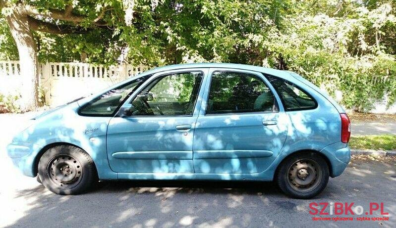 2002' Citroen Xsara Xsara Picasso photo #1