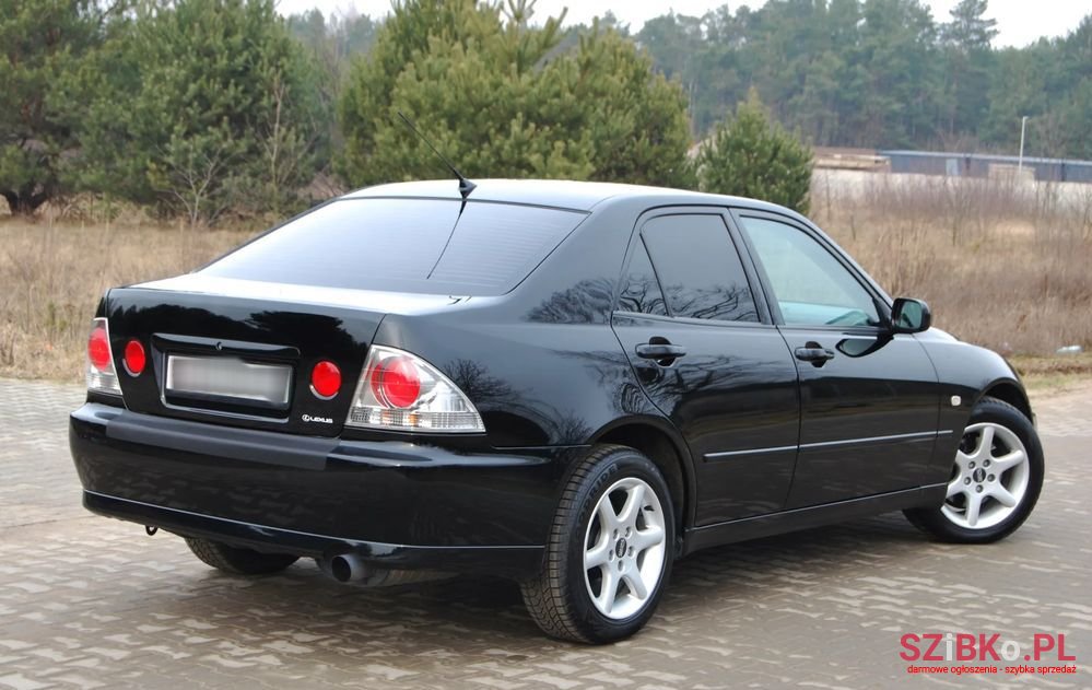 2000' Lexus IS 200 Elegance photo #3