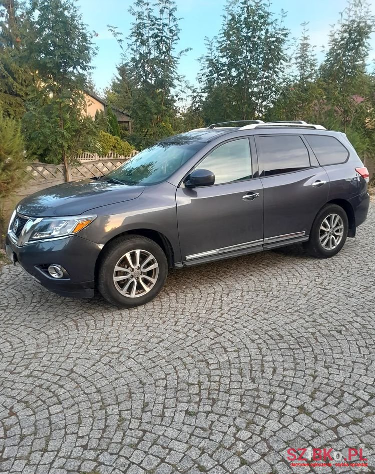 2013' Nissan Pathfinder photo #1