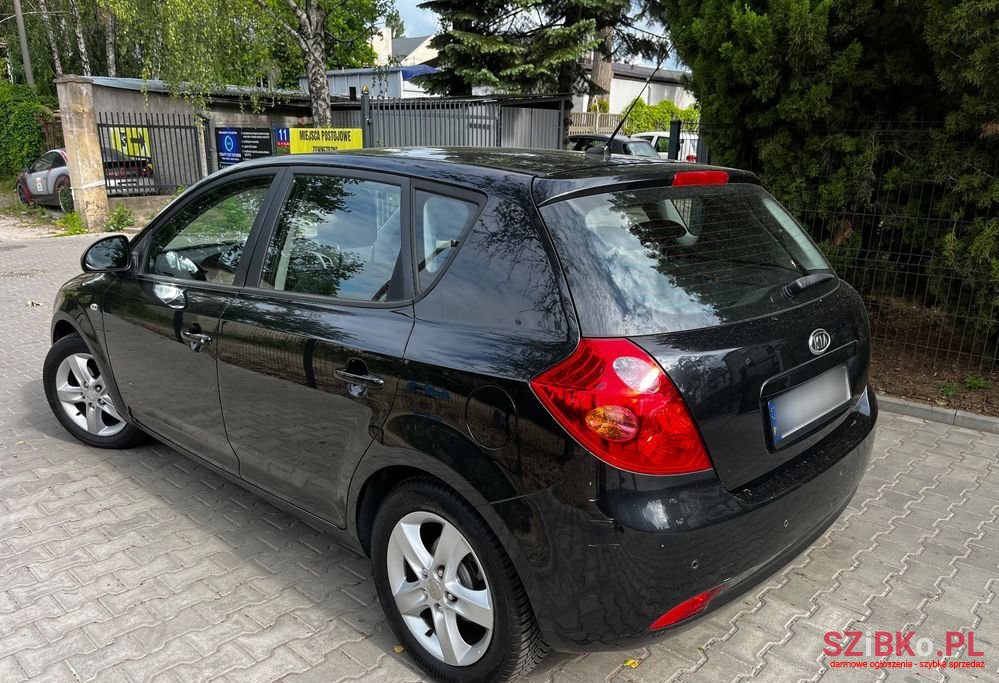 2007' Kia Ceed photo #4