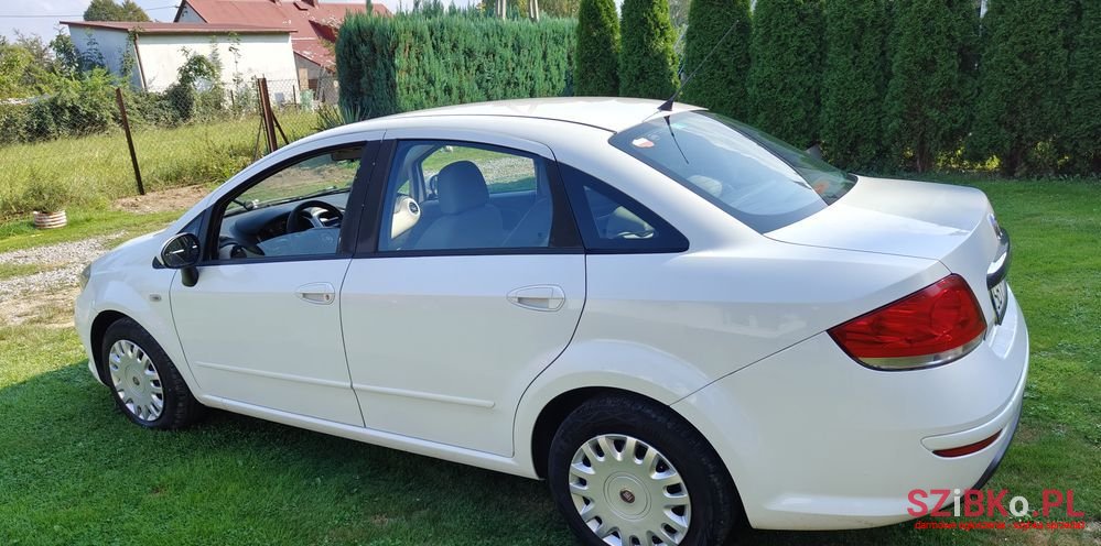2013' Fiat Linea 1.3 Mj 16V Easy photo #5