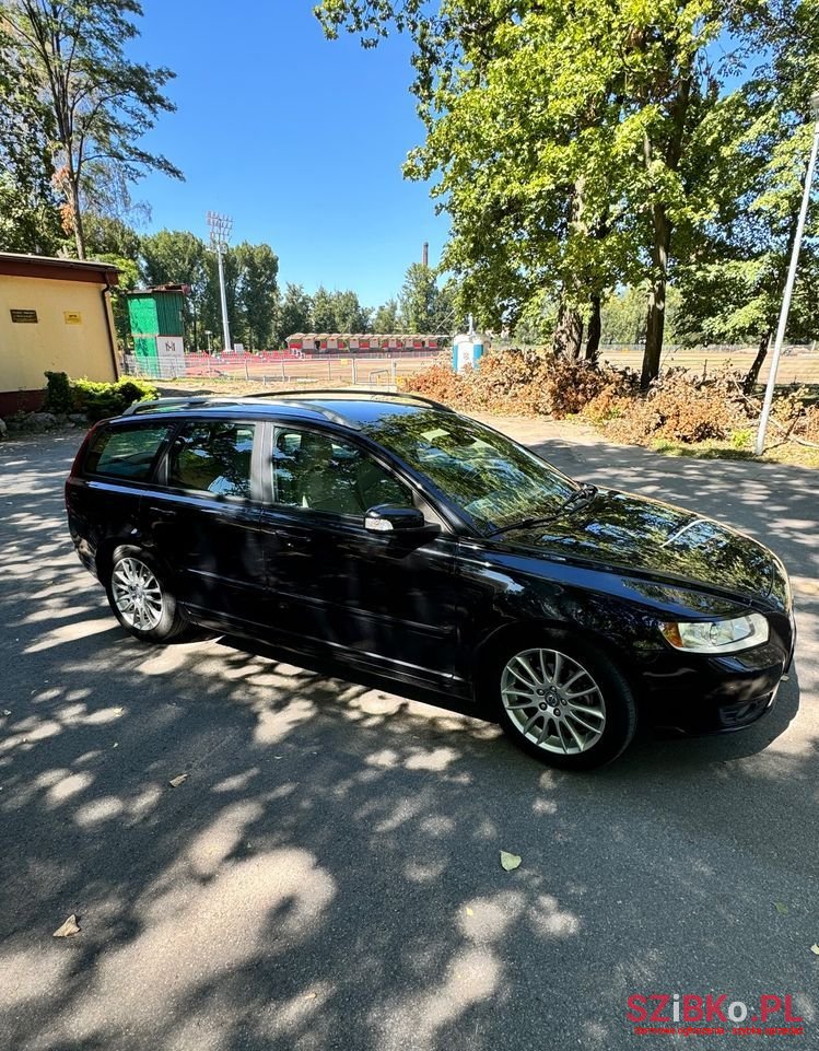 2009' Volvo V50 1.6D photo #1