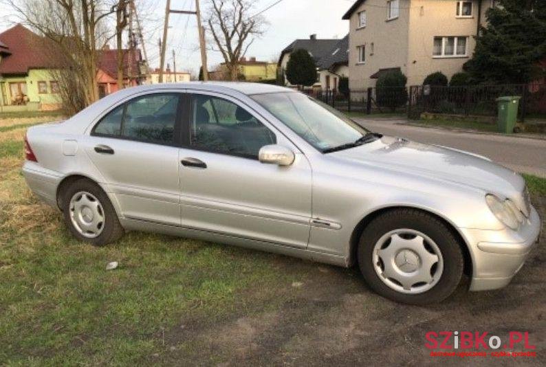 2001' Mercedes-Benz Klasa C photo #1