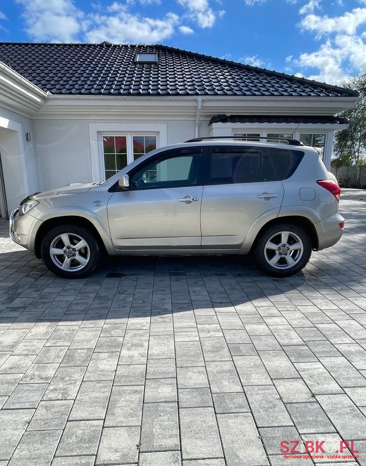 2006' Toyota RAV4 2.2 D-4D Sol 180 photo #4