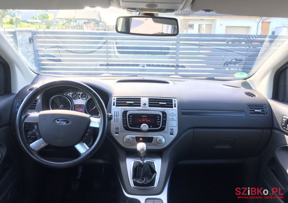 2012' Ford Kuga photo #6