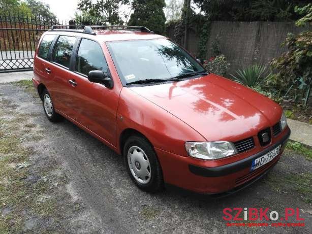 1999' SEAT Cordoba photo #1