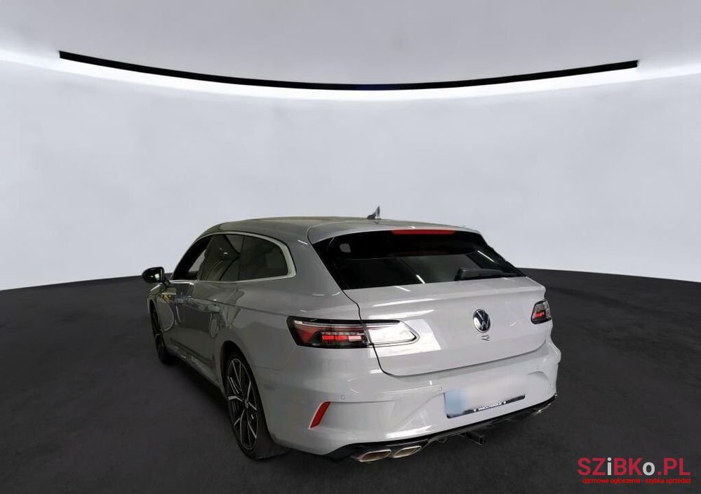 2023' Volkswagen Arteon photo #2