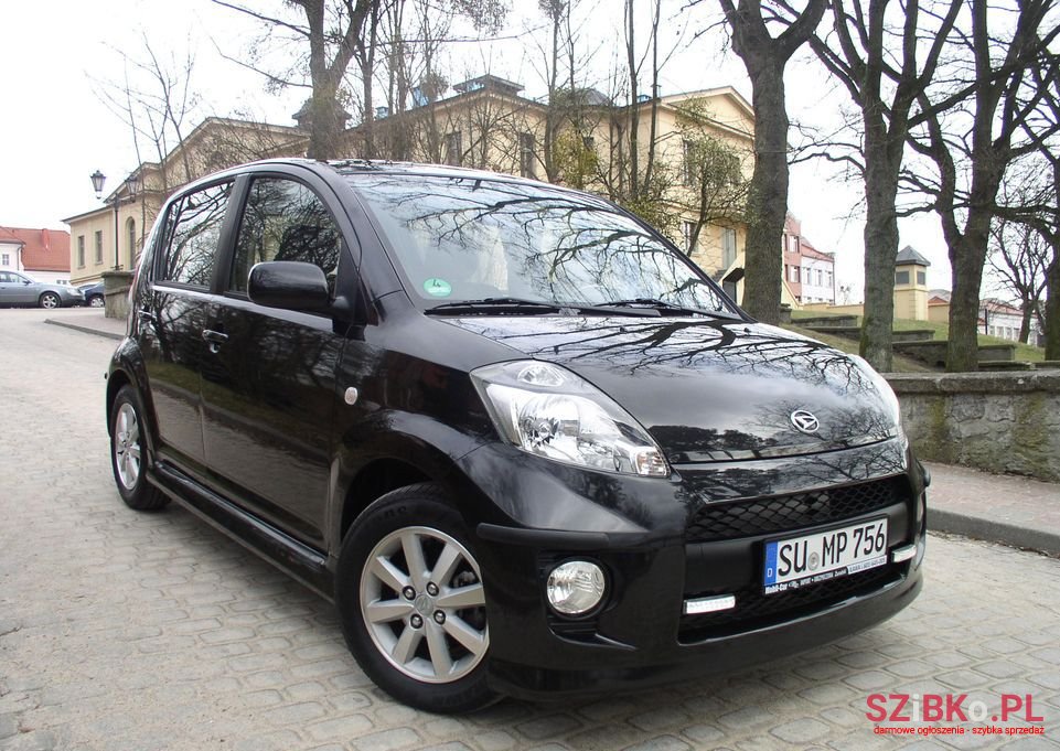 2007' Daihatsu Sirion photo #3