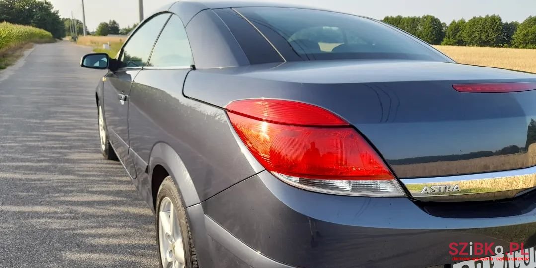 2007' Opel Astra photo #5