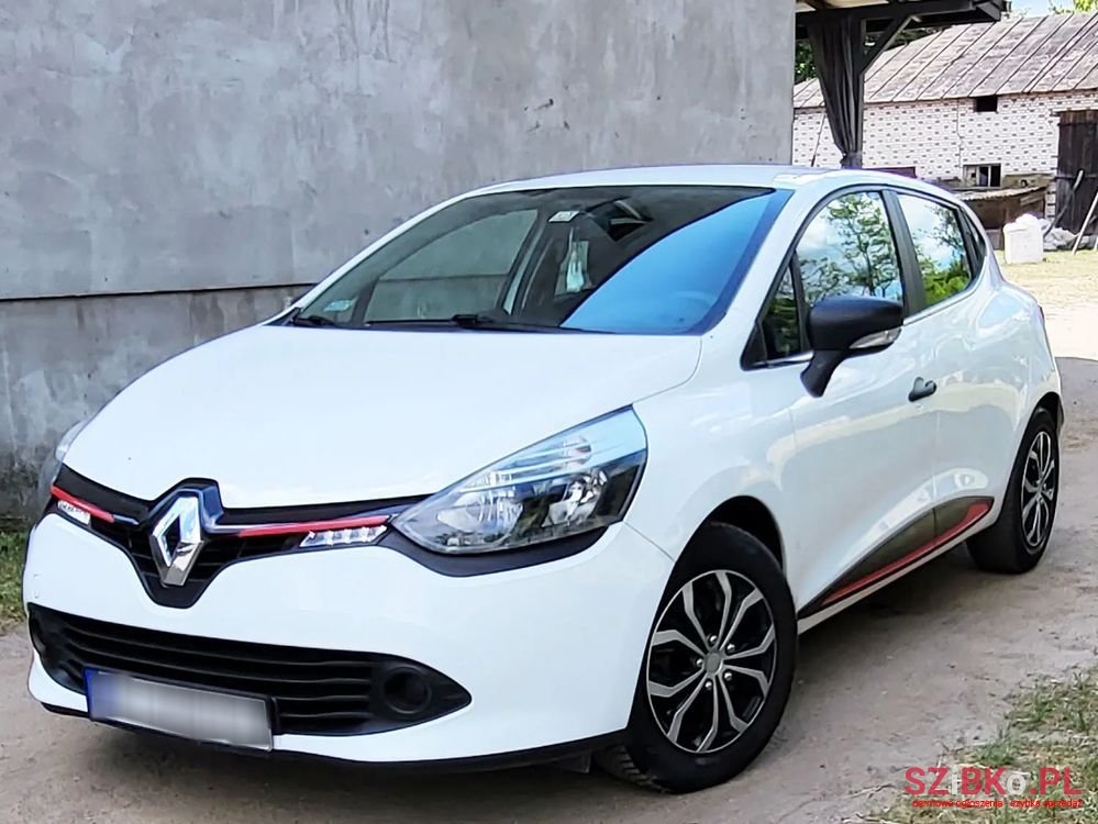 2015' Renault Clio 1.5 Dci Alize photo #1