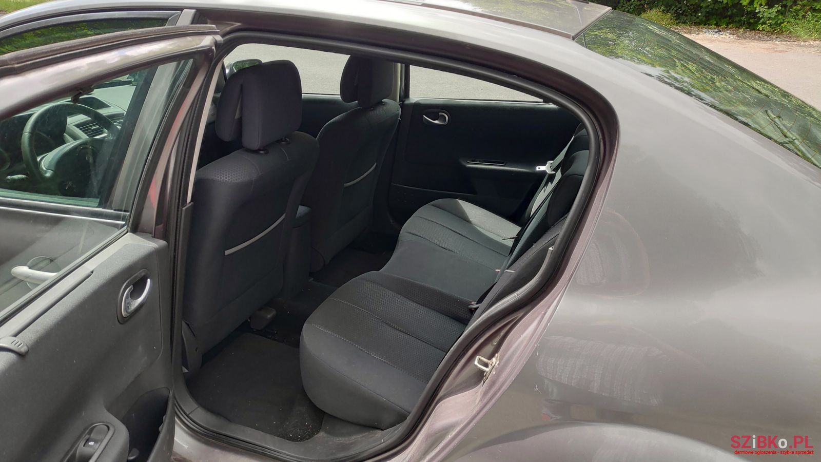 2003' Renault Megane photo #1