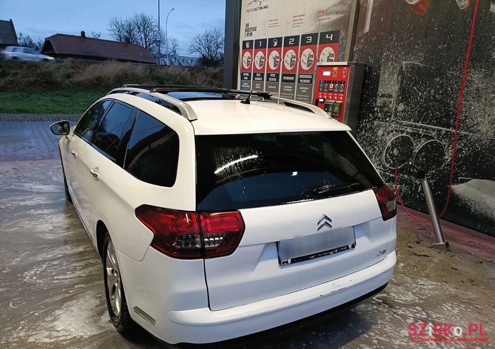 2011' Citroen C5 photo #3