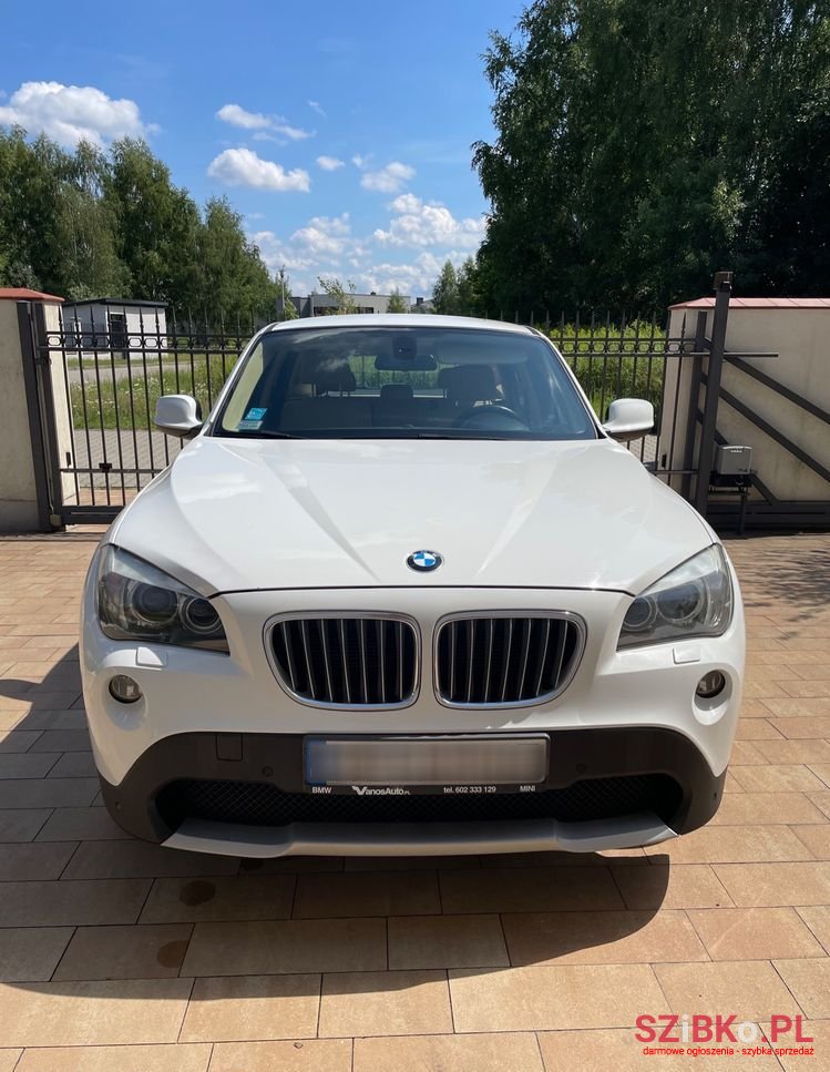 2010' BMW X1 Xdrive18D photo #2