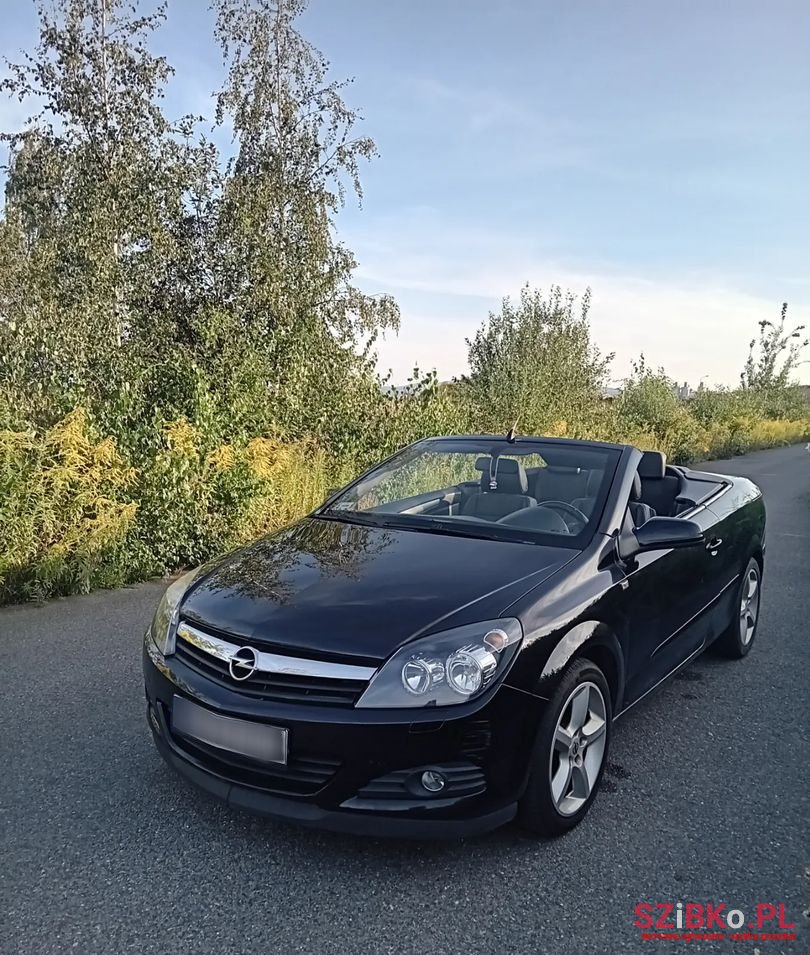 2006' Opel Astra photo #5
